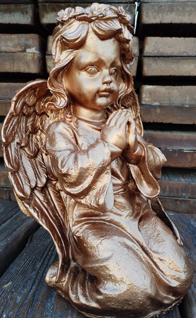 ангел молящийся